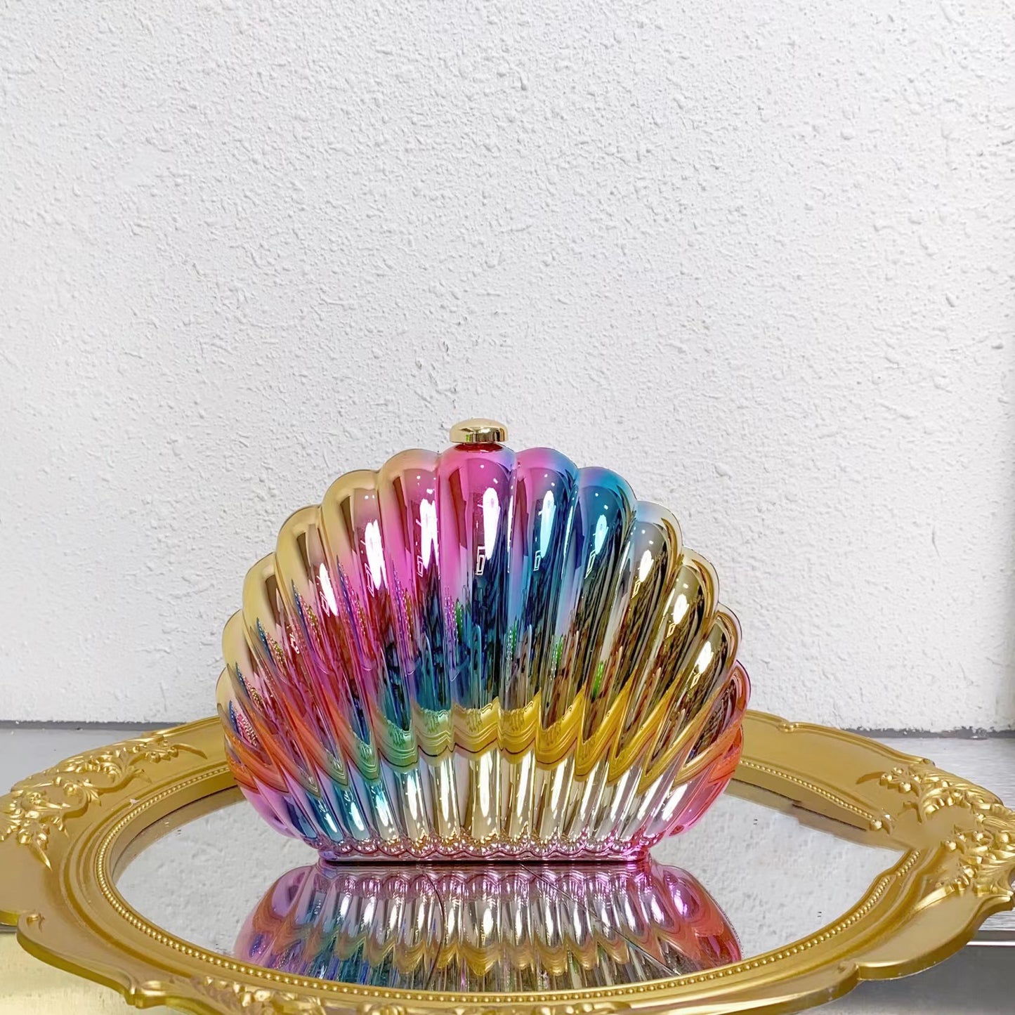 Women Acrylic Clutch Shell Shape Shoulder Novelty Chain Strap Purse Evening Bags for Party Prom