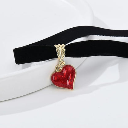 Heart Choker Necklaces for Women Velvet Cute Choker for Woman Heart Accessories for Women Vegas Outfits